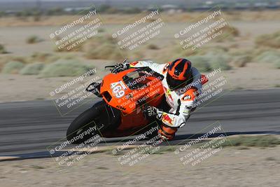 media/Sep-20-2025-Race Pace (Sat) [[d4e1b33f4d]]/Non Verified/Turn 4 Inside (8am)/